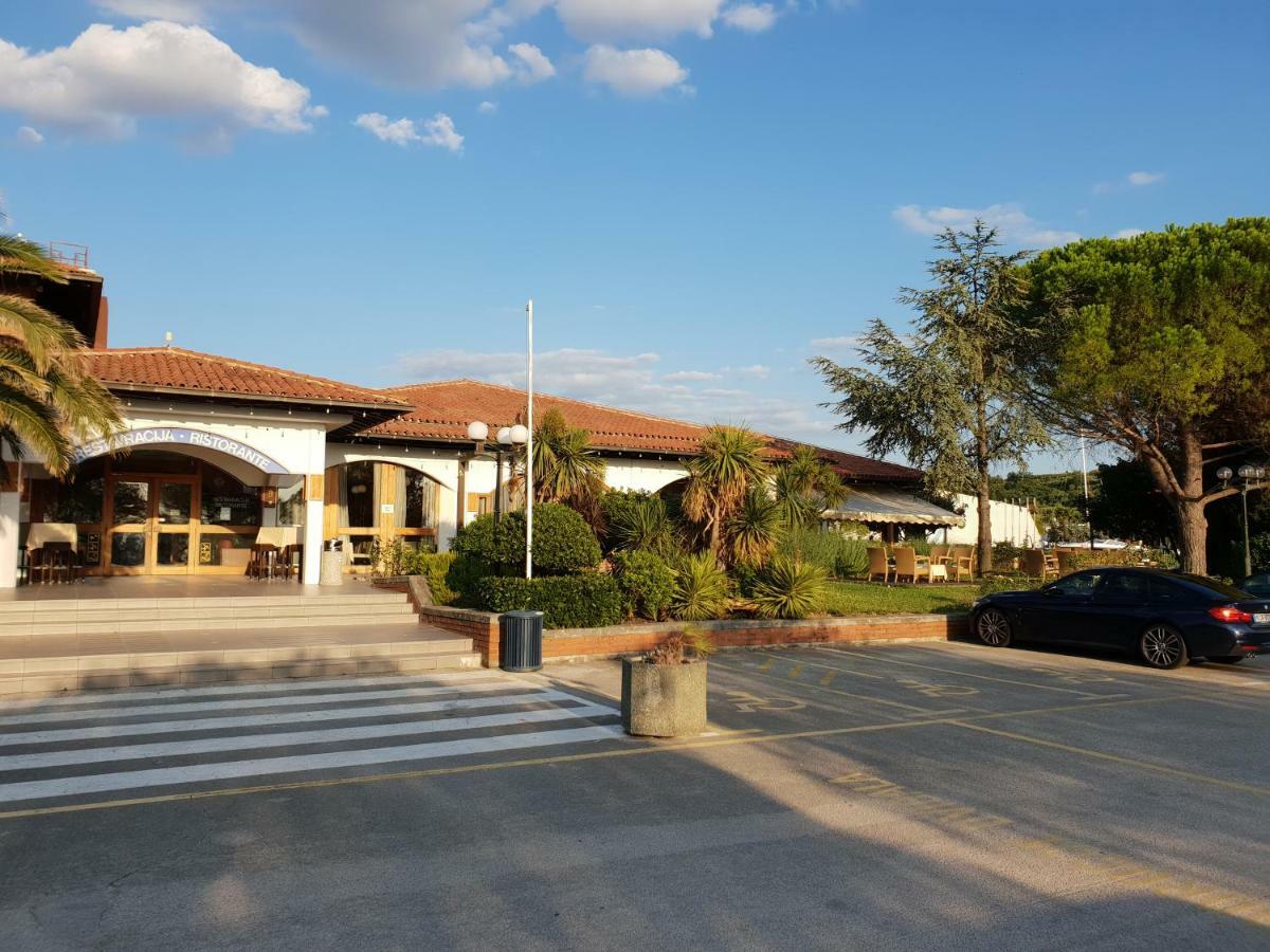 Floating House Hurrea Villa Portoroz Bagian luar foto